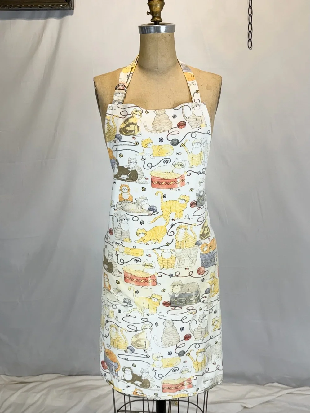 VINTAGE cats kitchen studio craft full apron 100% cotton kitty cat pet lover 90s